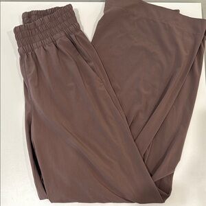 Vuori Villa Wide Leg Pant